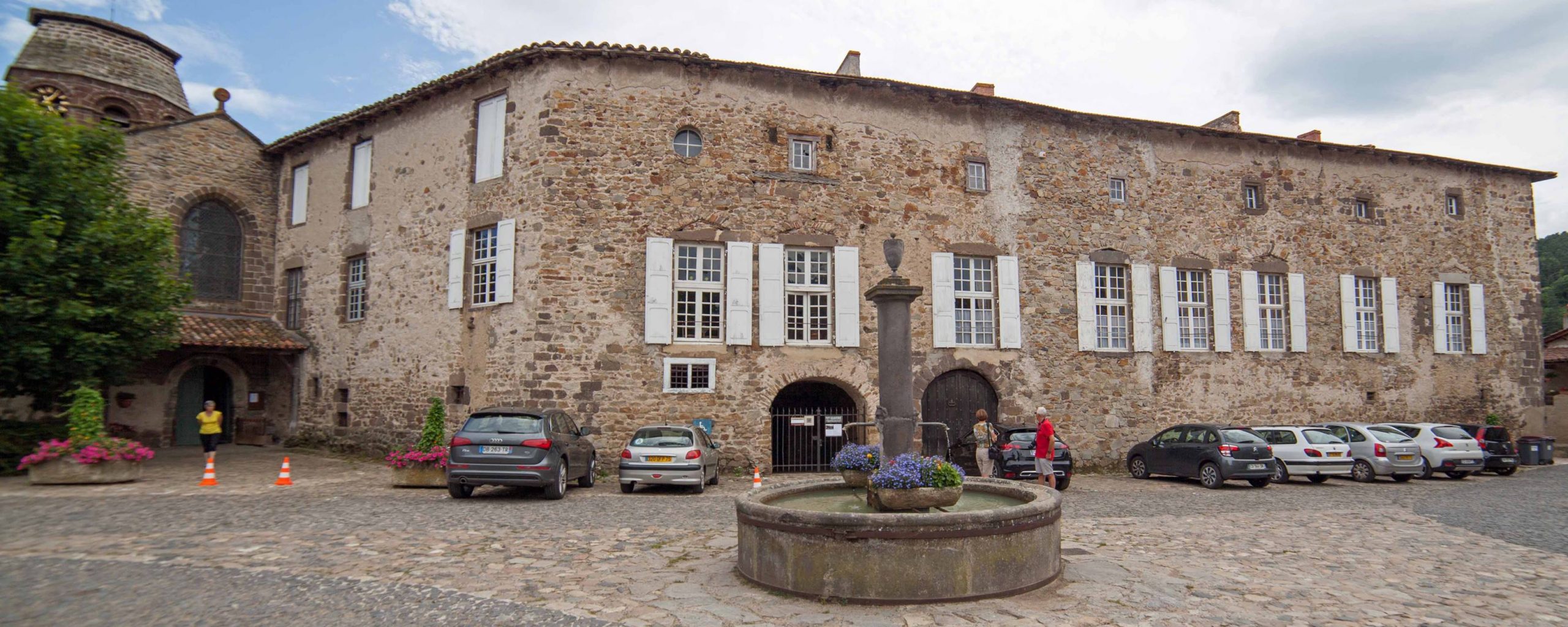 Visiter l'Abbaye de Lavaudieu avec le Passeport des Demeures Historiques
