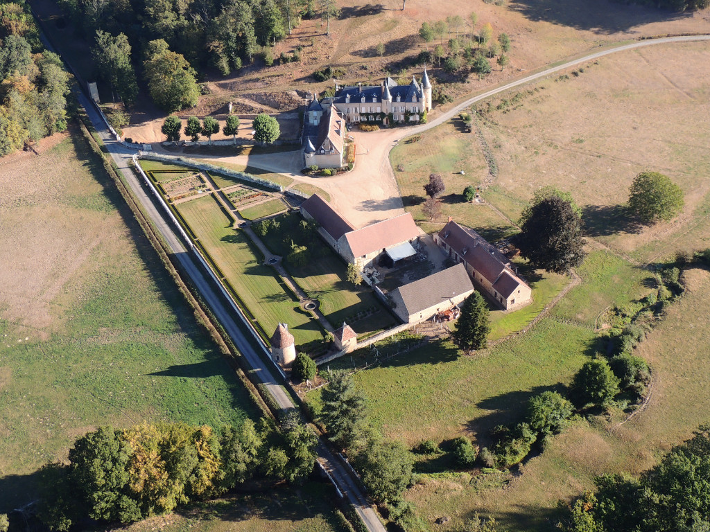 Visiter le Château de Bussière avec le Passeport des Demeures Historiques