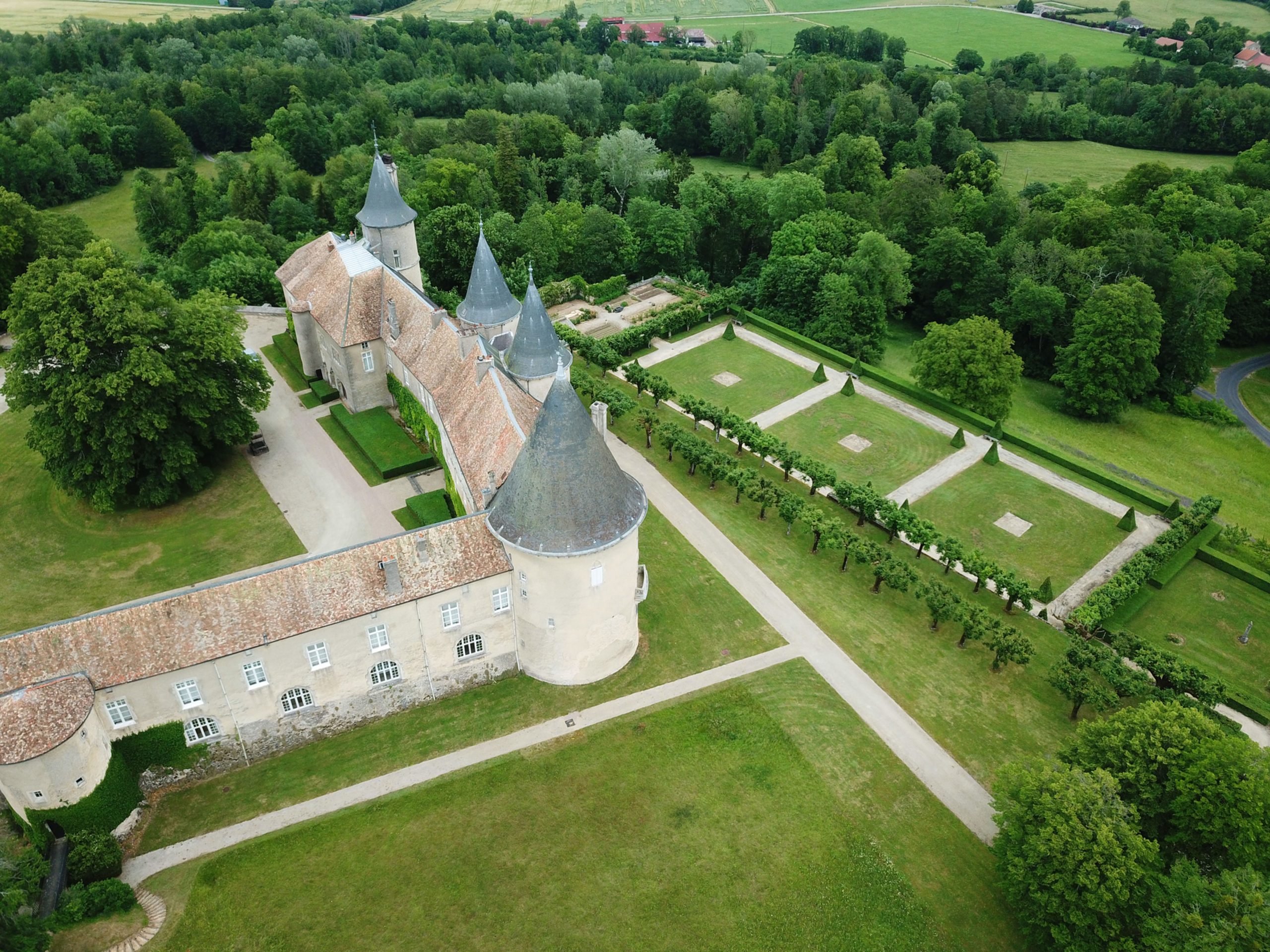 Visiter le Château de Bourlemont avec le Passeport des Demeures Historiques