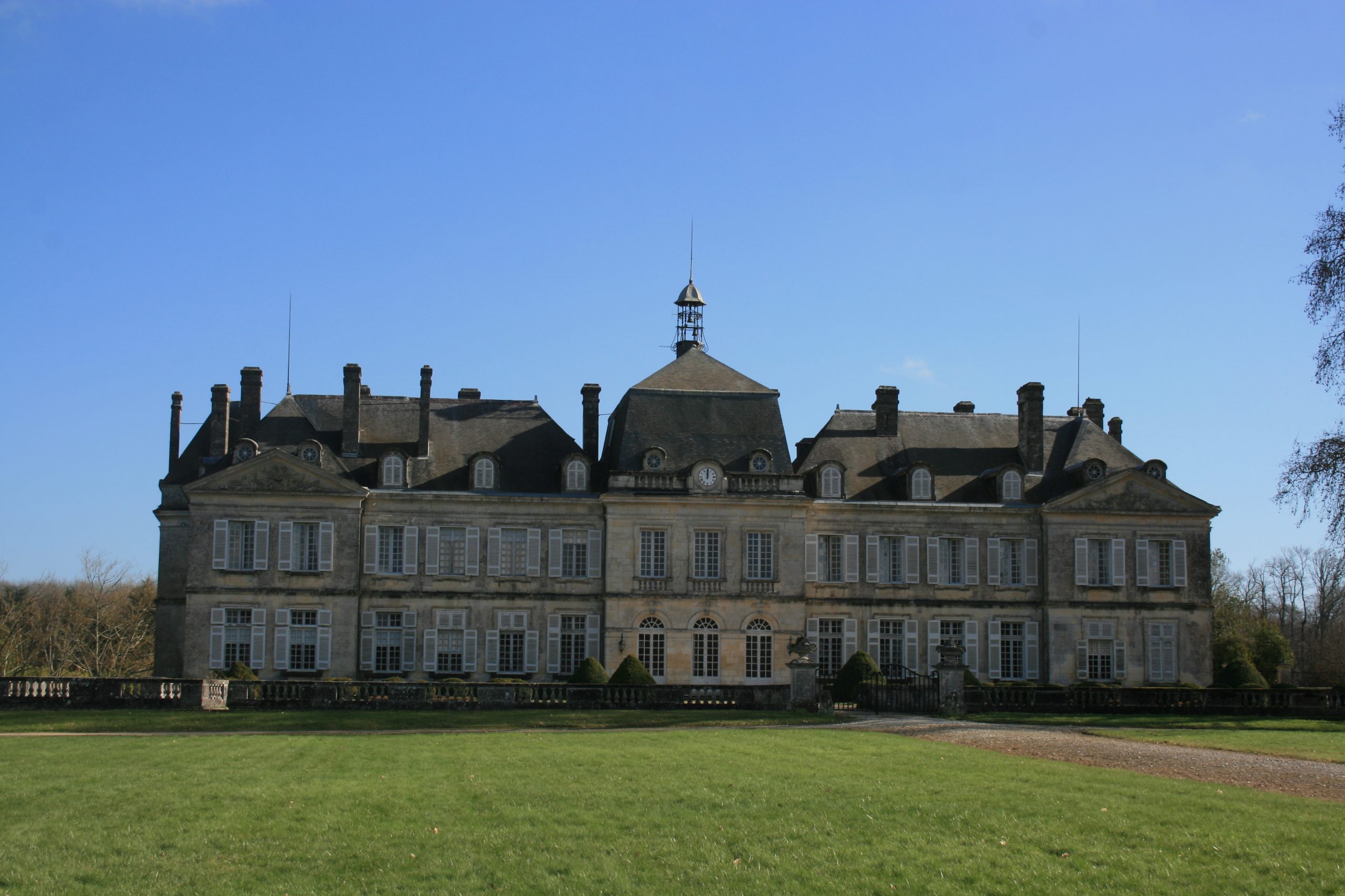 Visiter le Château de Plassac avec le Passeport des Demeures Historiques