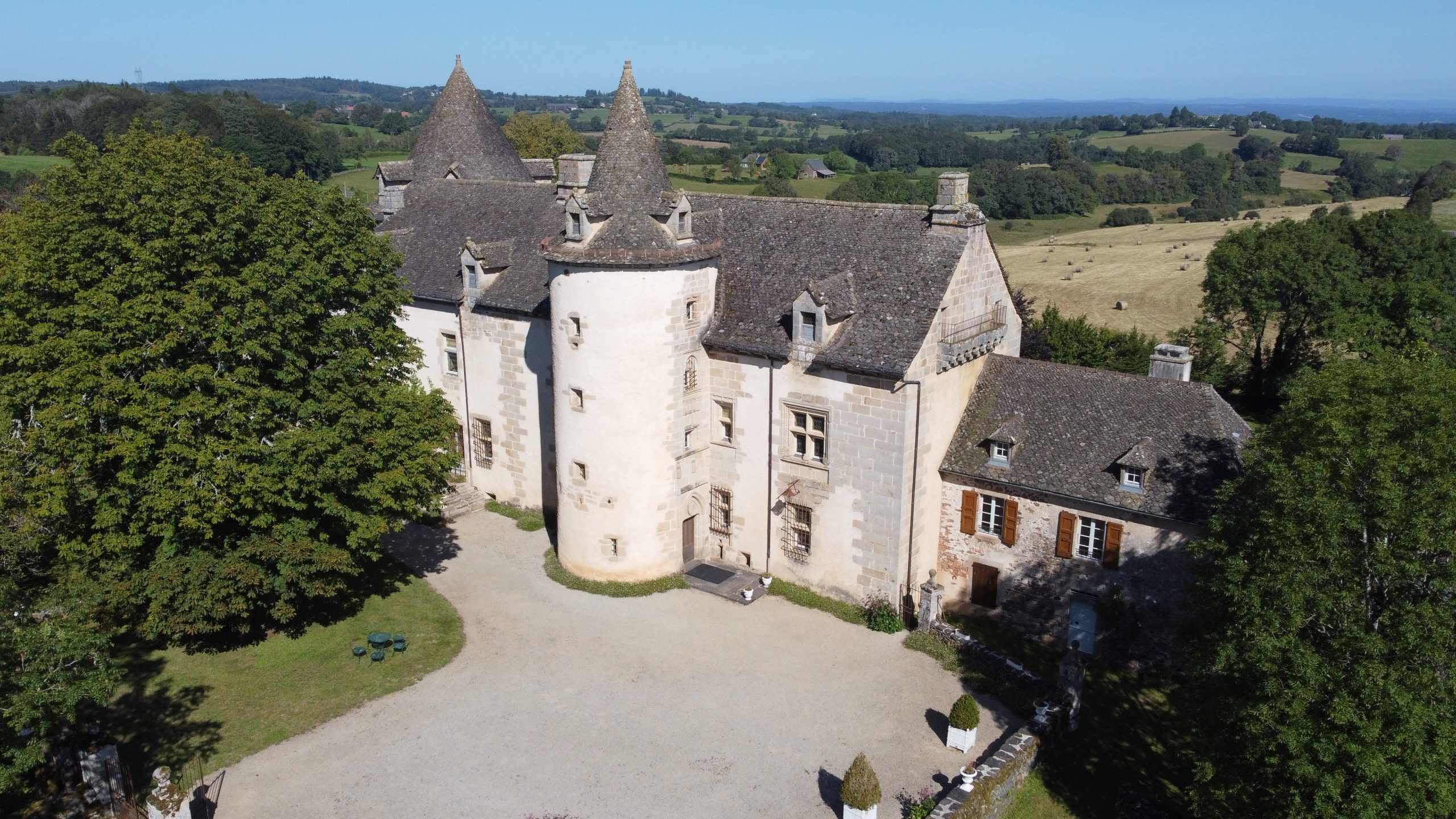 Visiter le Château de Rilhac-Xaintrie avec le Passeport des Demeures Historiques