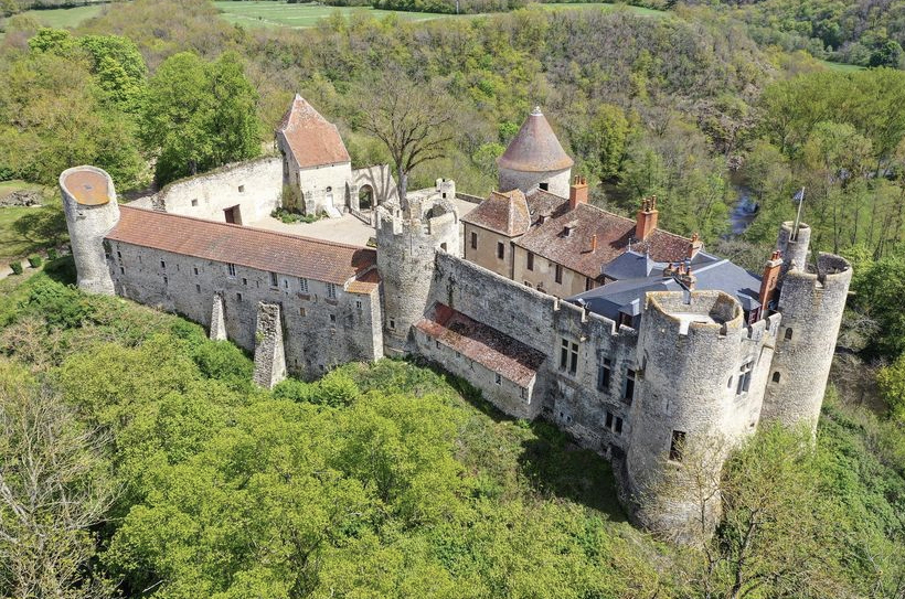 Visiter le Château de Rochefort avec le Passeport des Demeures Historiques