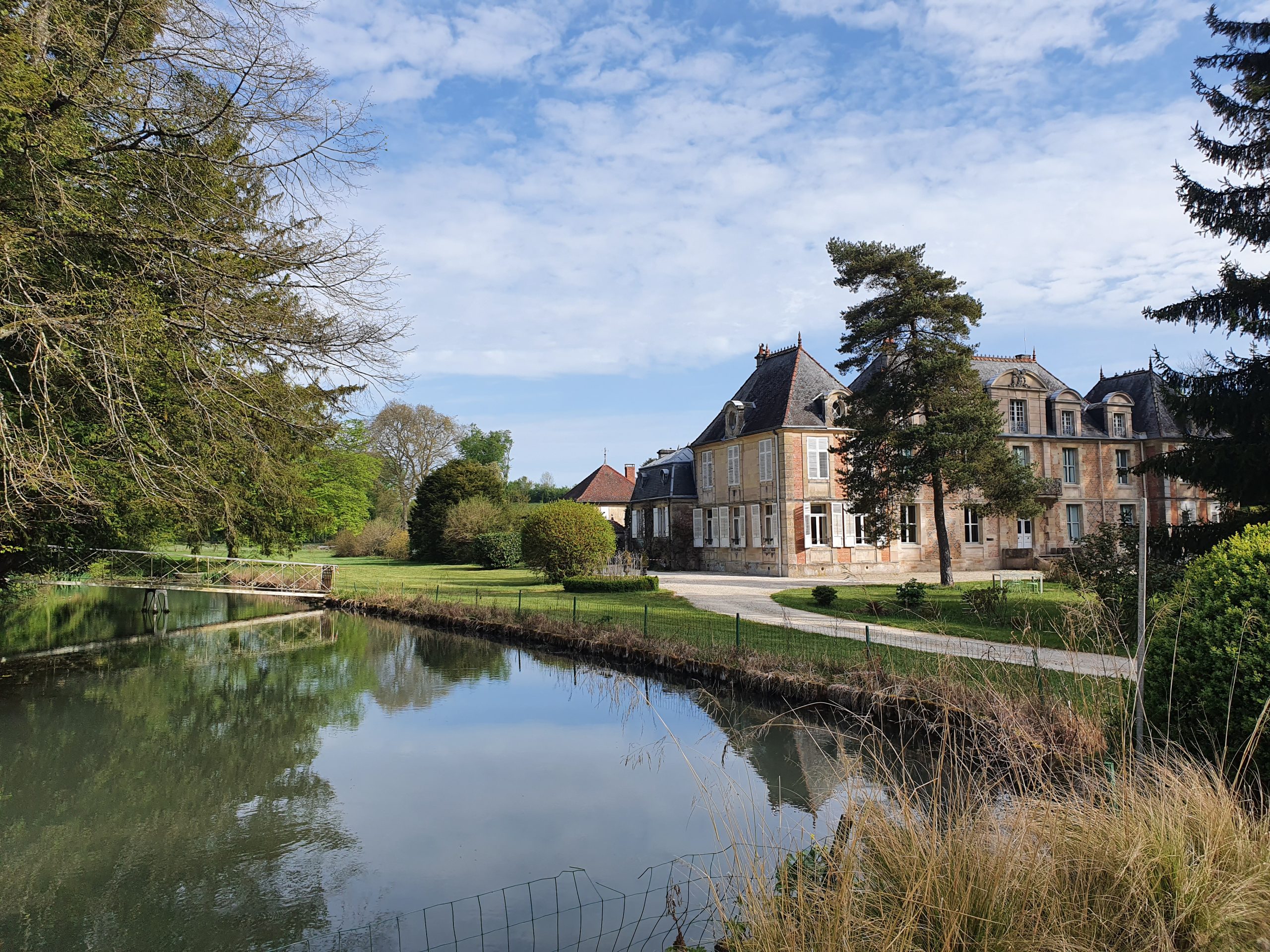 Visiter le Château de la Grange aux Champs avec le Passeport des Demeures Historiques