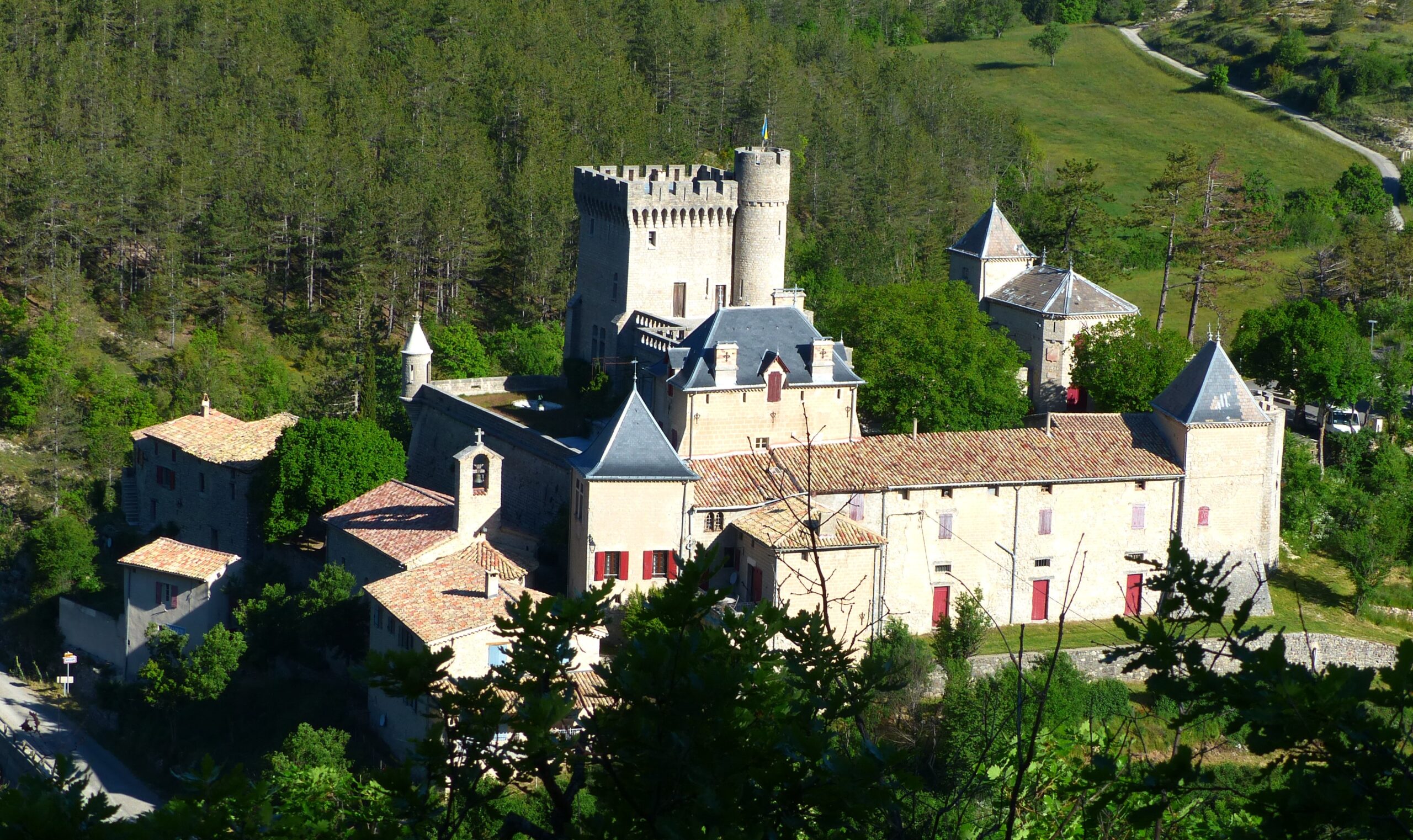 Visiter le Château d'Aulan avec le Passeport des Demeures Historiques