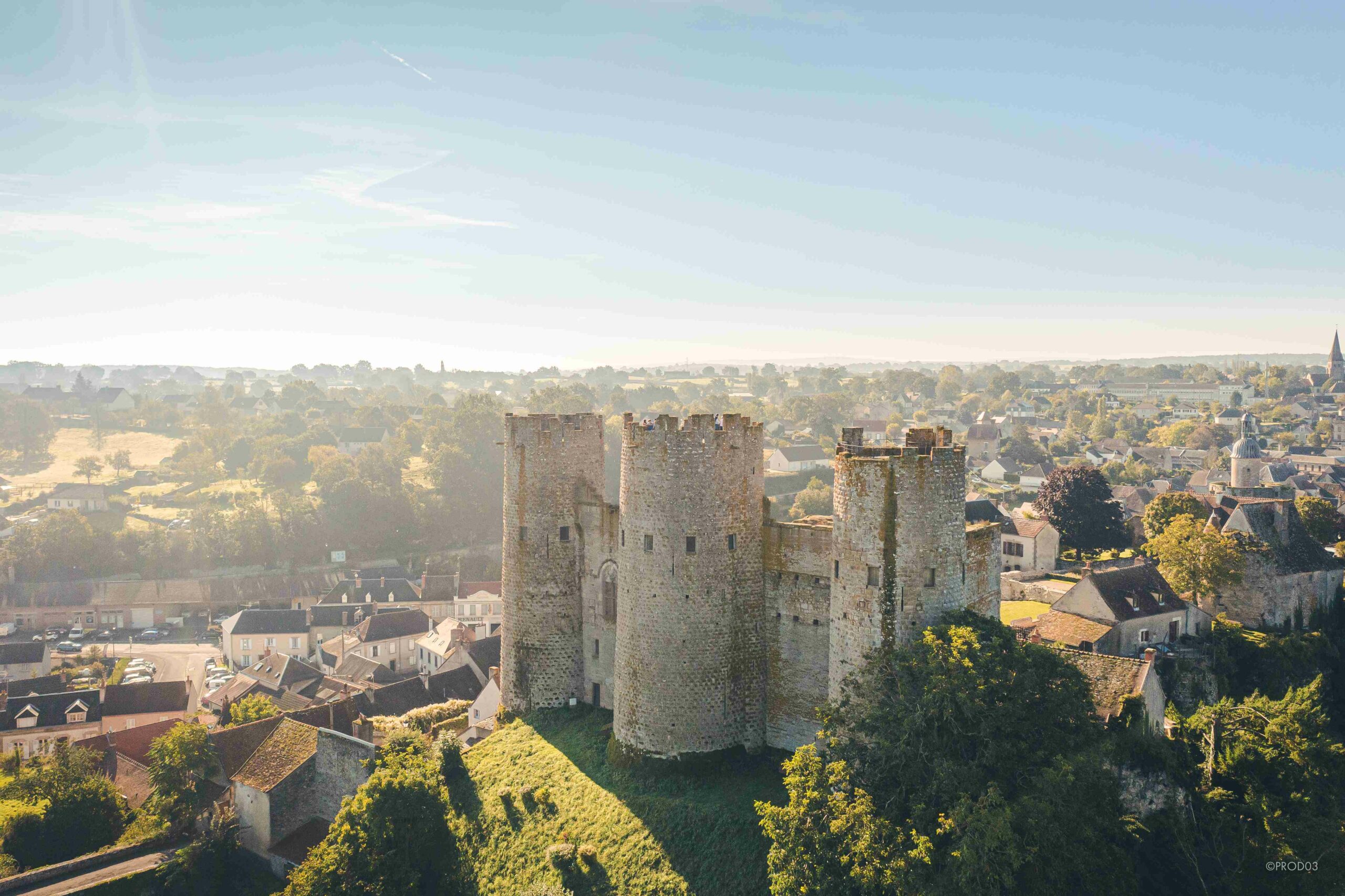 Visiter le Château de Bourbon l'Archambault avec le Passeport des Demeures Historiques