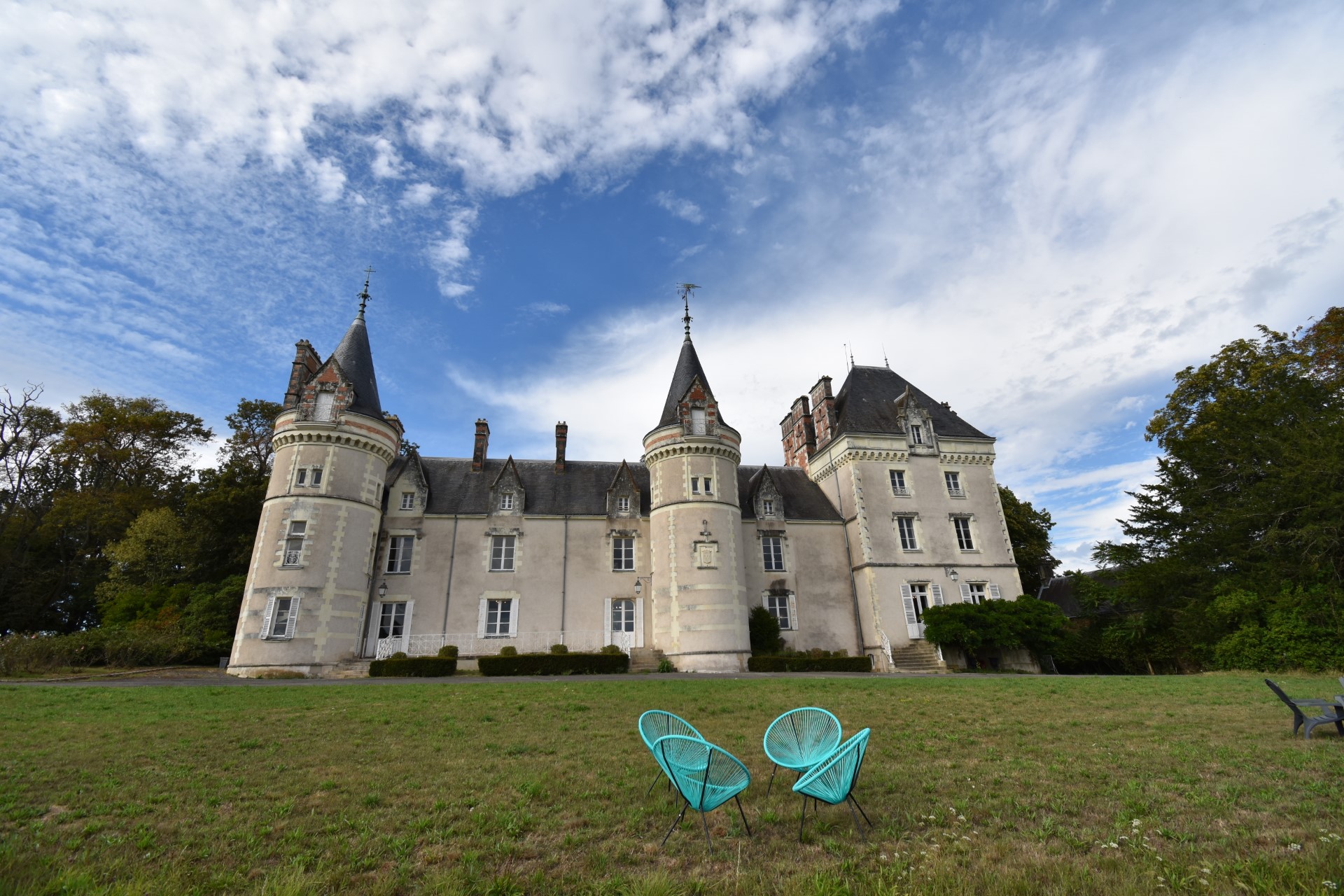 Visiter le Château de la Pervenchère avec le Passeport des Demeures Historiques