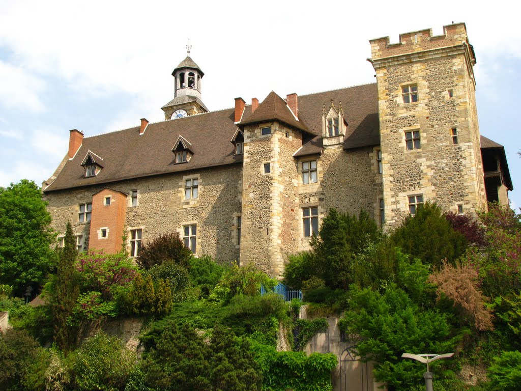 Visiter le Château des ducs de Montluçon avec le Passeport des Demeures Historiques