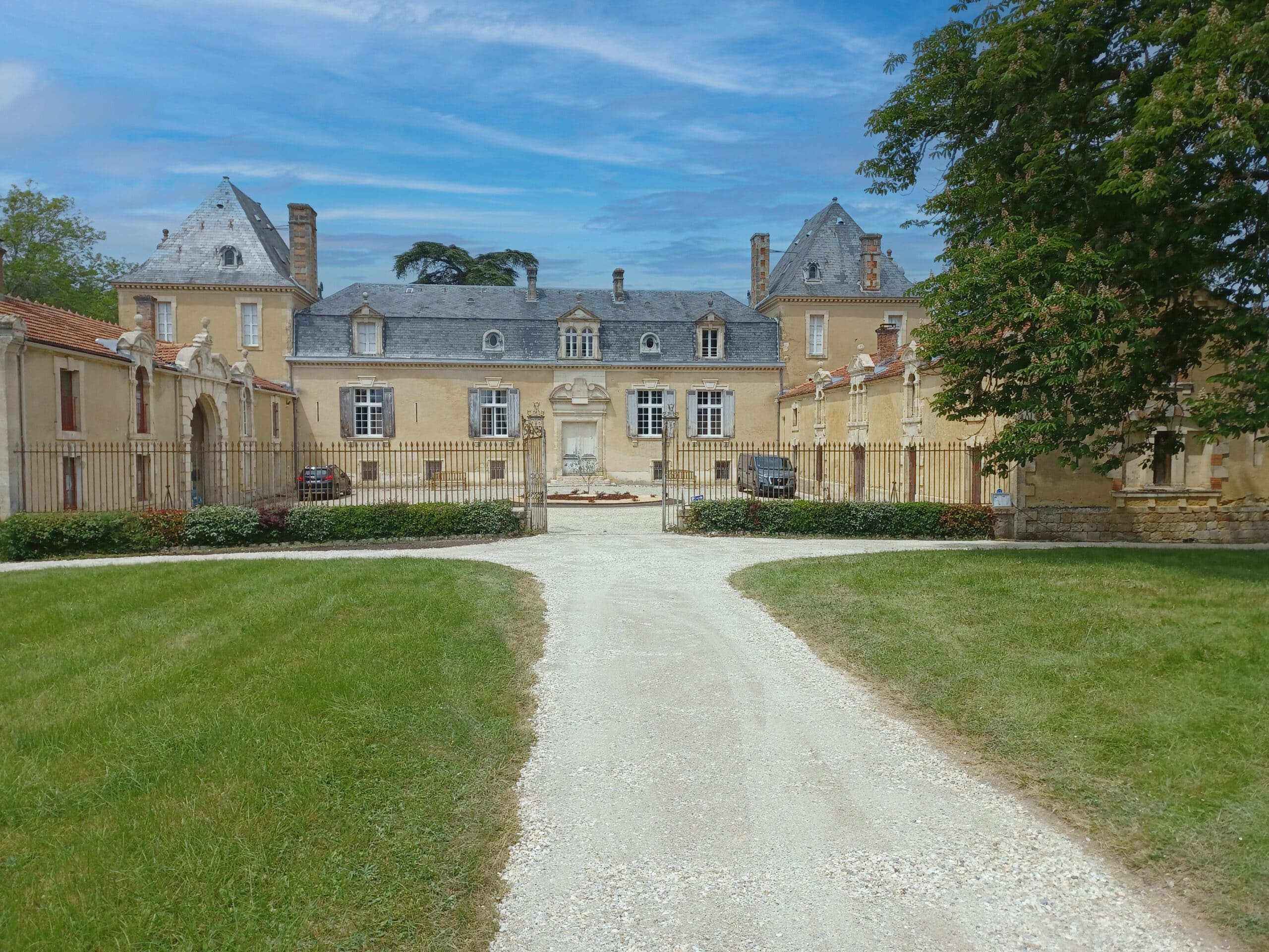 Visiter le château de Sauviac avec le Passeport des Demeures Historiques