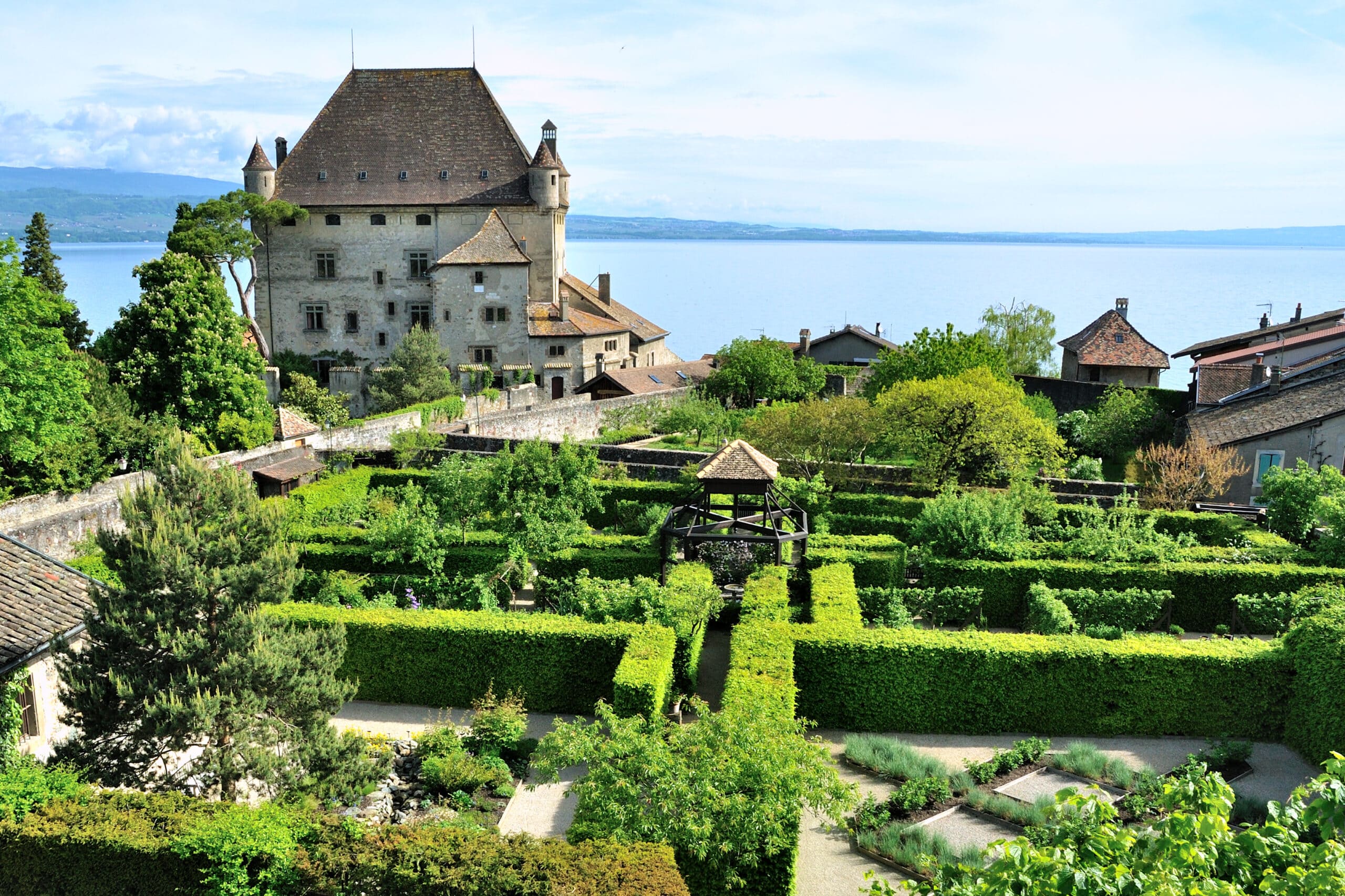 Visiter les Jardins des Cinq-Sens avec le Passeport des Demeures Historiques